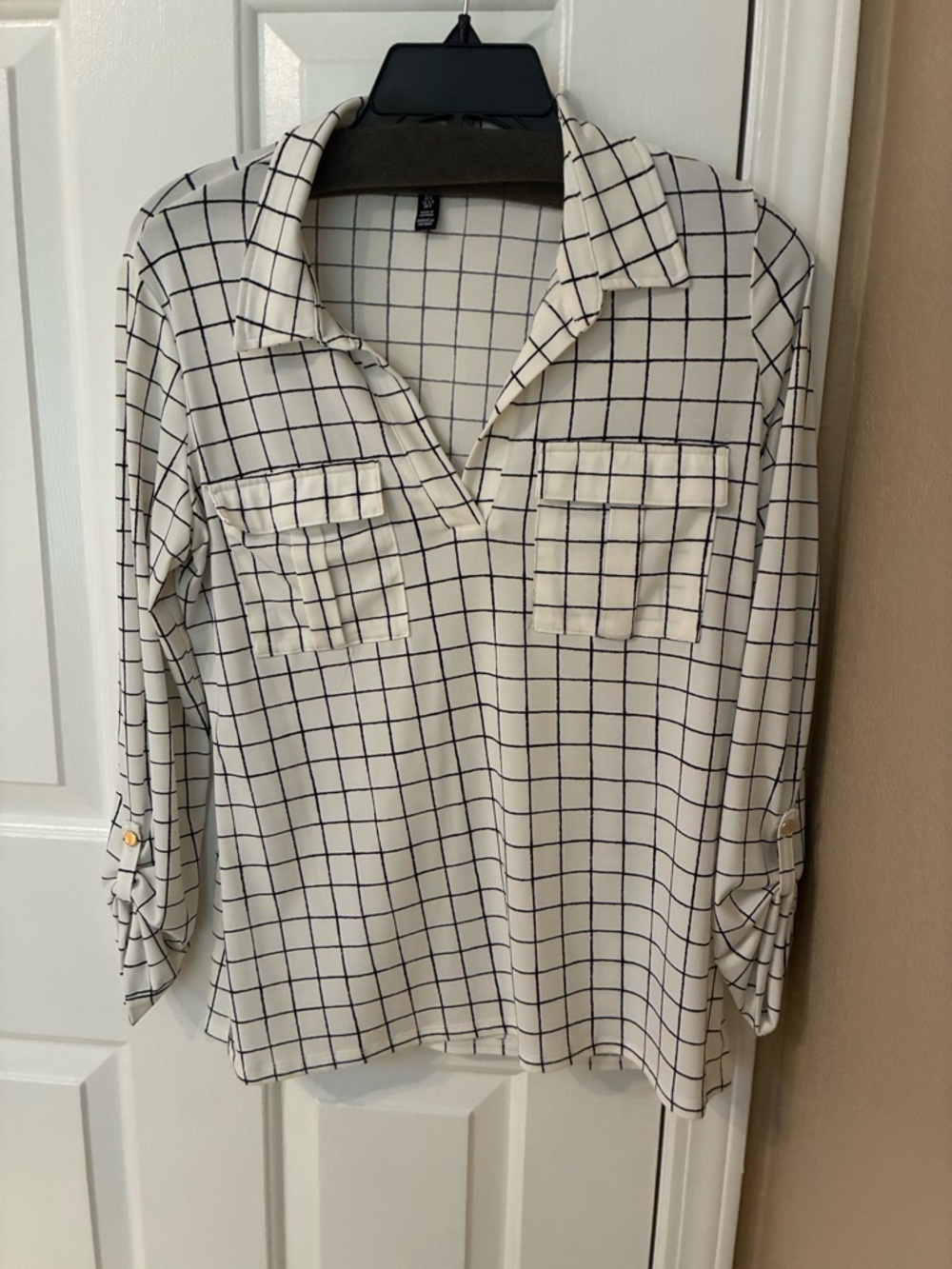 Jones New York Cream Button-Down Windowpane Shirt